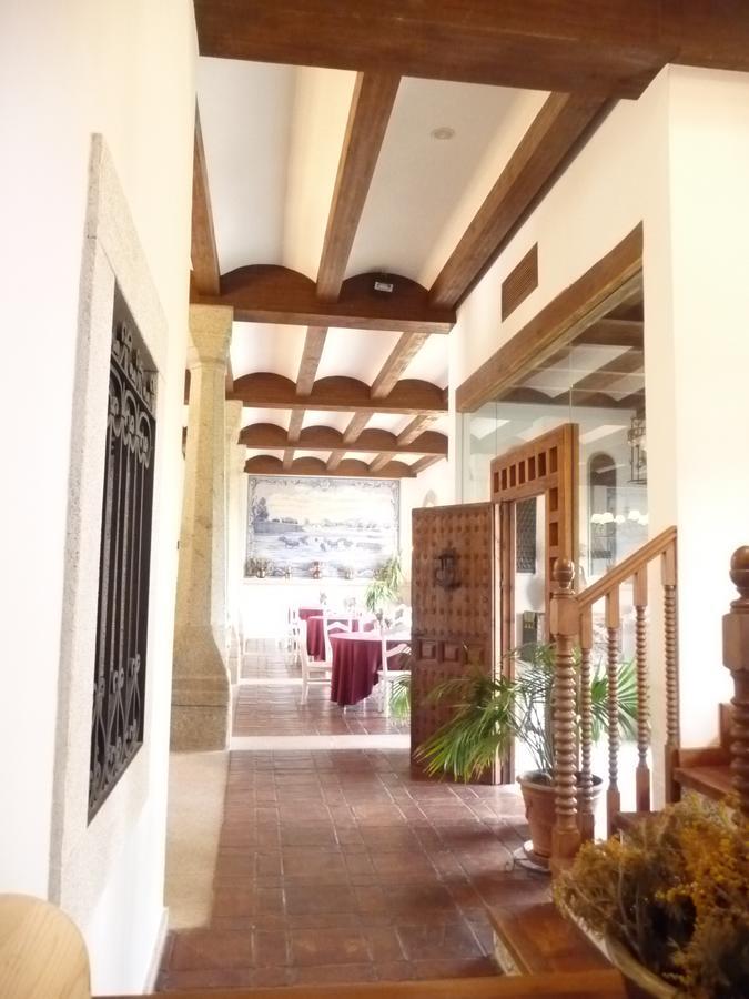 Hotel Casas Del Sevillano El Tornadizo Bagian luar foto